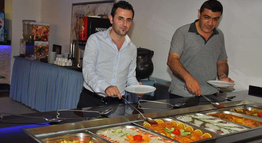 Blue Night Hotel Konaklı Esterno foto